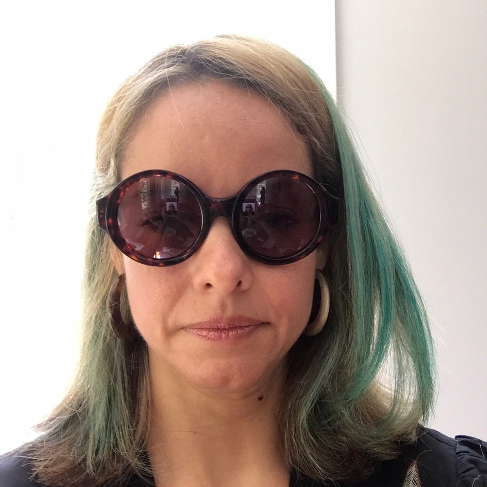 House of Harlow 1960 Sunglasses-Firm Price - Picture 2 of 6